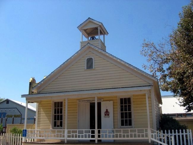 Old Sacramento Schoolhouse Museum image. Click for full size.