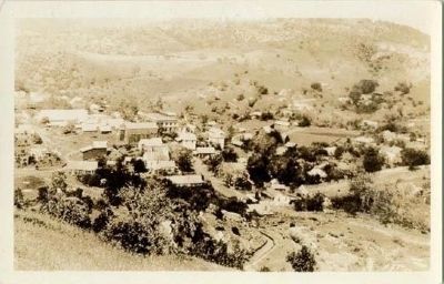Vintage Postcard - Mokelumne Hill image. Click for full size.