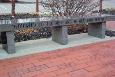 Gahanna Veterans Memorial Bench image. Click for full size.