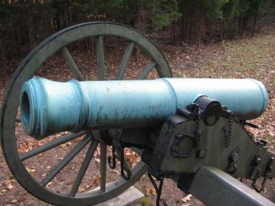 Confederate 12-pounder Field Howitzer image. Click for full size.