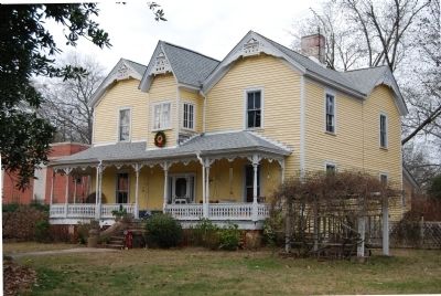 Galloway House (1897 Victorian)<br>206 South Main Street<br>Significant Property image. Click for full size.