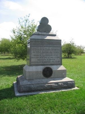 125th New York Infantry Monument image. Click for full size.