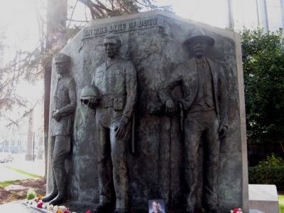 The California Peace Officers Memorial image. Click for full size.