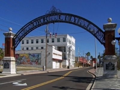 Ybor City Historic District Gateway Marker image. Click for full size.