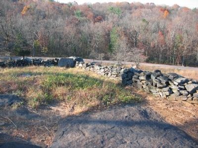 Breastworks on Little Round Top image. Click for full size.