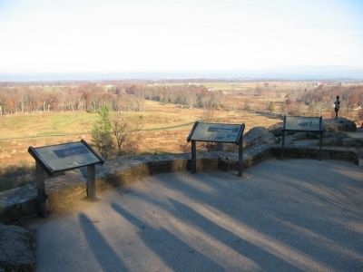 Waysides on Little Round Top image. Click for full size.
