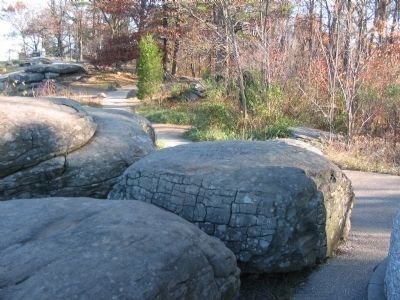 Location of the Rock Carving at the Crest of Little Round Top image. Click for full size.