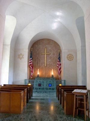 The Honolulu Memorial Chapel image. Click for full size.