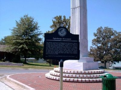 Oglethorpe Monument Marker. Click for full size. Oglethorpe Monument Marker image. Click for full size.