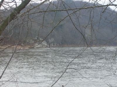 Looking west along the Potomac from McCoy's Ferry image. Click for full size.