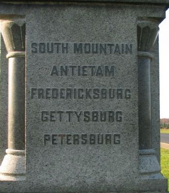Right Side of Monument image. Click for full size.