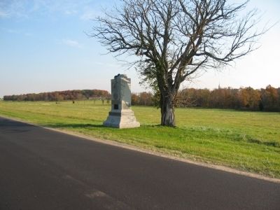 121st Pennsylvania Infantry Monument along Reynolds Avenue. Click for full size. 121st Pennsylvania Infantry Monument along Reynolds Avenue image. Click for full size.