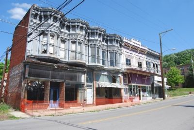 Abandoned business block. Click for full size. Abandoned business block image. Click for full size.