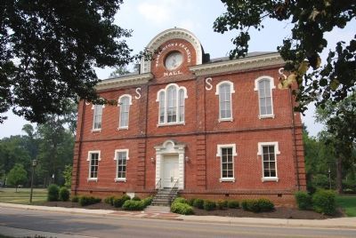 Washington-Franklin Hall. Click for full size. Washington-Franklin Hall image. Click for full size.