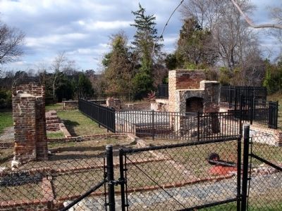 Mount Air House Ruins. Click for full size. Mount Air House Ruins image. Click for full size.