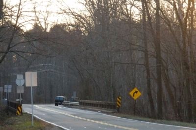 Creighton Road on the Chickahominy River (facing west). image. Click for full size.