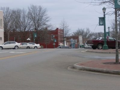 Old Federal Road and Marker. Click for full size. Old Federal Road and Marker image. Click for full size.