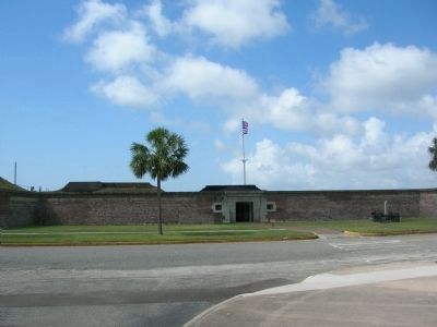Fort Moultrie image. Click for full size.