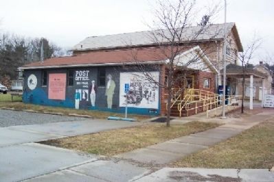 Historic Amesville Mural on US Post Office image. Click for full size.