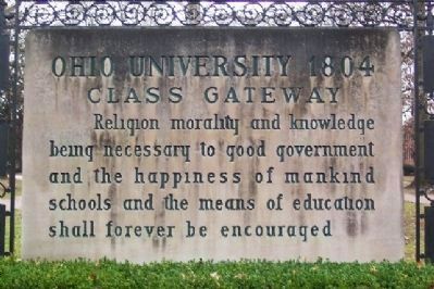 Ohio University 1804 Class Gateway </b>(street side). Click for full size. Ohio University 1804 Class Gateway </b>(street side) image. Click for full size.