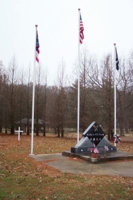 Glouster Korea-Vietnam War Memorial image. Click for full size.