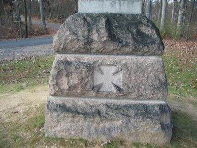 Maltese Cross on Back of Monument image. Click for full size.