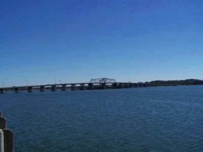 Richard Woods Memorial Bridge, spans the Beaufort River image. Click for full size.