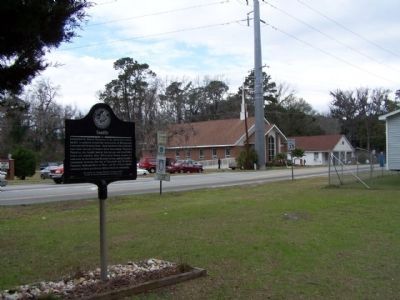 Sandfly Marker near Speedwell United Methodist Church image. Click for full size.