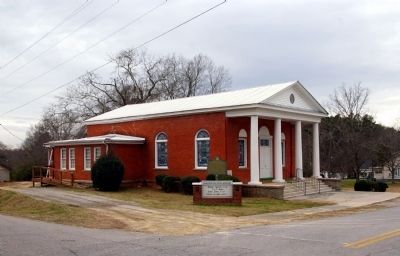 Crawfordville Methodist Church and Marker image. Click for full size.