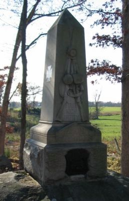 First Michigan Infantry Monument image. Click for full size.