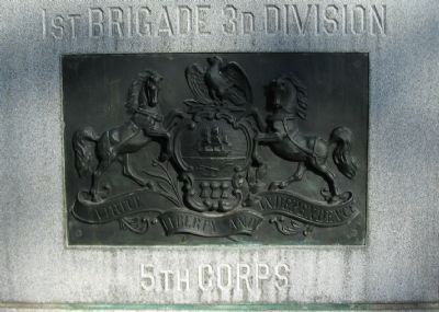 State Coat of Arms on Front of Monument image. Click for full size.