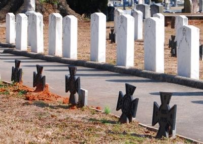 Unknown Confederate Tombstones. Click for full size. Unknown Confederate Tombstones image. Click for full size.