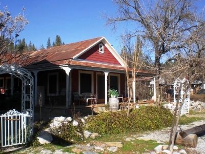 Jonas House. Click for full size. Jonas House image. Click for full size.