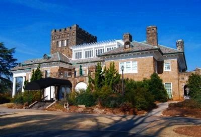 Gassaway Mansion (Isaqueena) - <br>South Side image. Click for full size.
