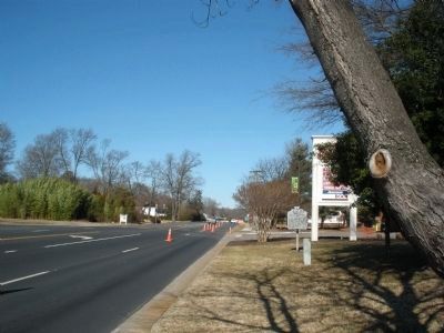Washington Highway (Route 1) facing north image. Click for full size.