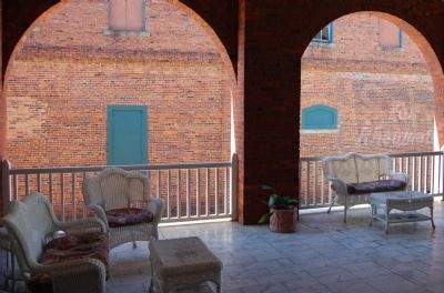 Belmont Inn - Front Porch Arches image. Click for full size.