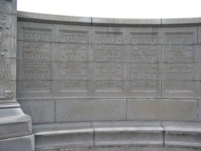 Right Center Section of Monument Wing image. Click for full size.