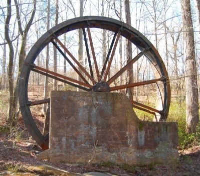 Gilreath's Mill Water Wheel image. Click for full size.