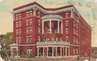 The Ottaray Hotel image. Click for full size.