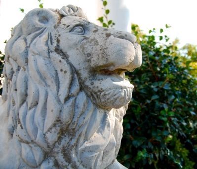 Gassaway Mansion -<br>Stone Lion Guarding Front Entrance image. Click for full size.