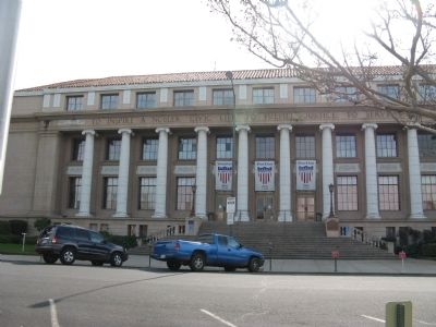 Stockton City Hall and Lindsay Point Marker image. Click for full size.