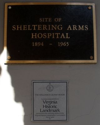 Grant House / Sheltering Arms Hospital Plaques image. Click for full size.
