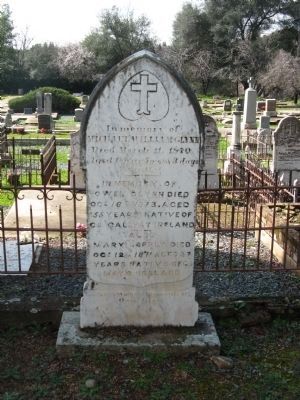 Example of Headstone in Cemetery image. Click for full size.