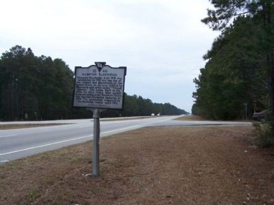 Hampton Plantation Marker as seen looking south along US 17 at Rutledge Rd ( SC 10-857 ) image. Click for full size.