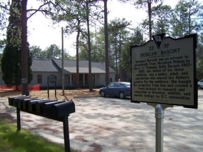 Hobcaw Barony Marker image. Click for full size.