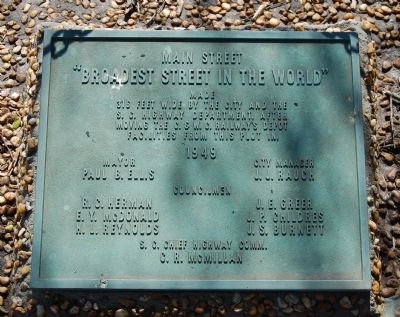 Main Street Marker. Click for full size. Main Street Marker image. Click for full size.