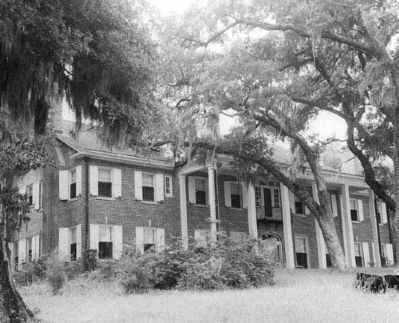 Hobcaw Barony Bellefield Plantation image. Click for more information.