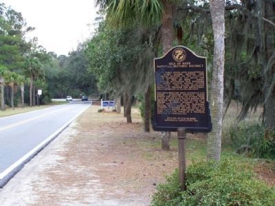 Isle of Hope Marker seen along Skidaway Road southbound image. Click for full size.