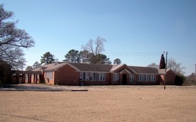 Pleasant Hill Middle School. Click for full size. Pleasant Hill Middle School image. Click for full size.
