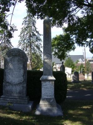 Headstone of Gen. J.R. Jones image. Click for full size.